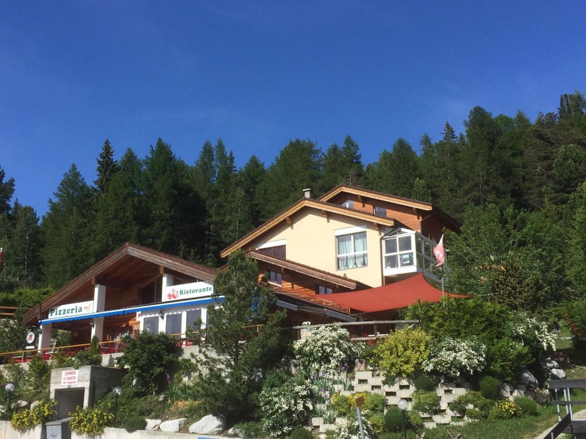 Zimmer Mamma Mia Bed & Breakfast Burchen Exterior photo
